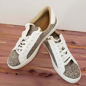 Universal Thread Womens Briton Sneaker - Size US 9.5